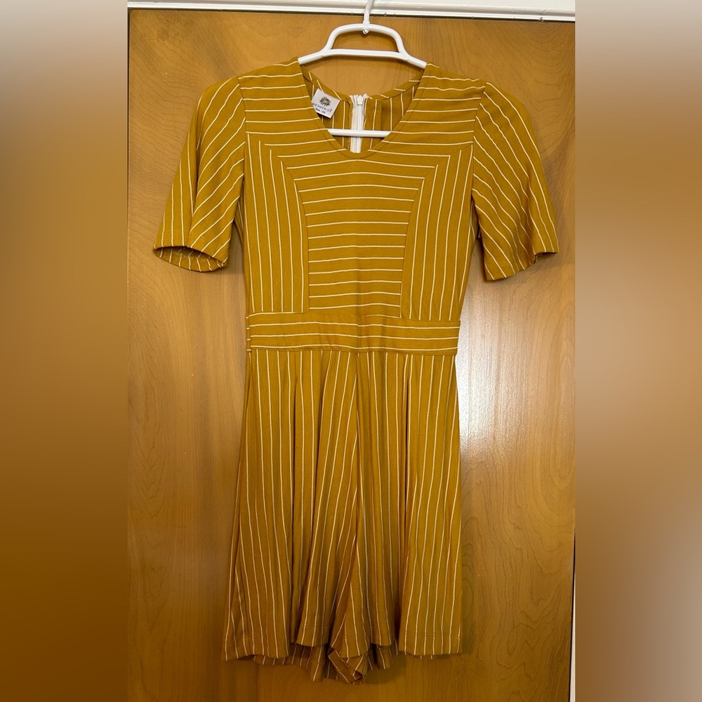 Mesmerize yellow striped romper size XS